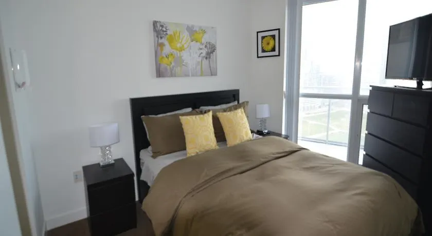 Holiday home Toronto Escape - Lakeshore- 38 Dan Leckie Way Canada