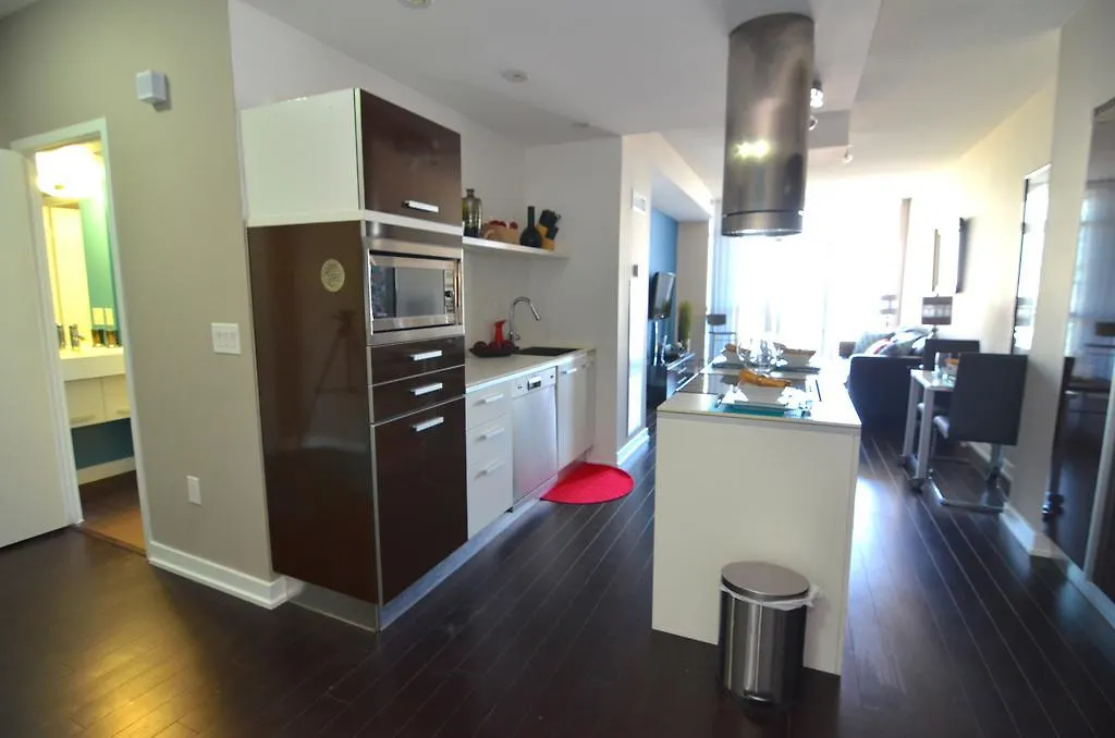 Holiday home Toronto Escape - Lakeshore- 38 Dan Leckie Way