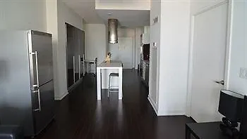 Holiday home Toronto Escape - Lakeshore- 38 Dan Leckie Way