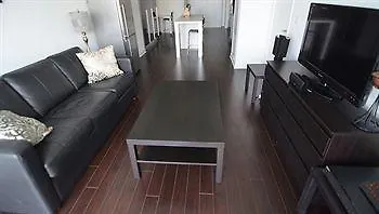 Holiday home Toronto Escape - Lakeshore- 38 Dan Leckie Way