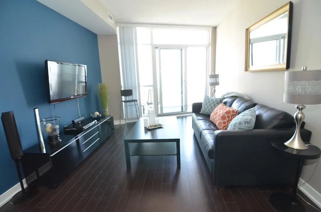 Holiday home Toronto Escape - Lakeshore- 38 Dan Leckie Way