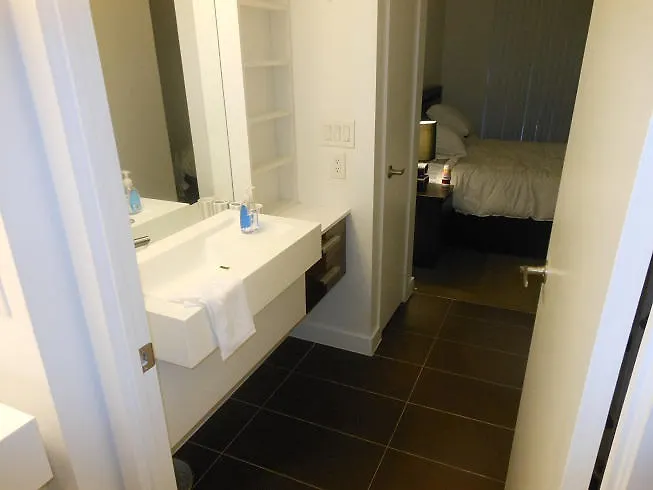 Holiday home Toronto Escape - Lakeshore- 38 Dan Leckie Way Canada