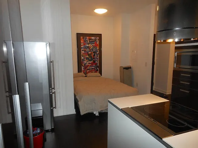 Holiday home Toronto Escape - Lakeshore- 38 Dan Leckie Way