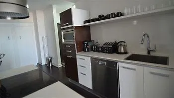 Toronto Escape - Lakeshore- 38 Dan Leckie Way Holiday home